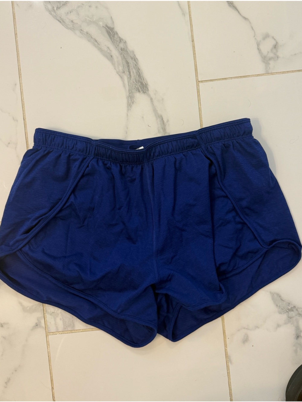 lululemon athletica swiftly mid rise shorts 3' Athletic Shorts